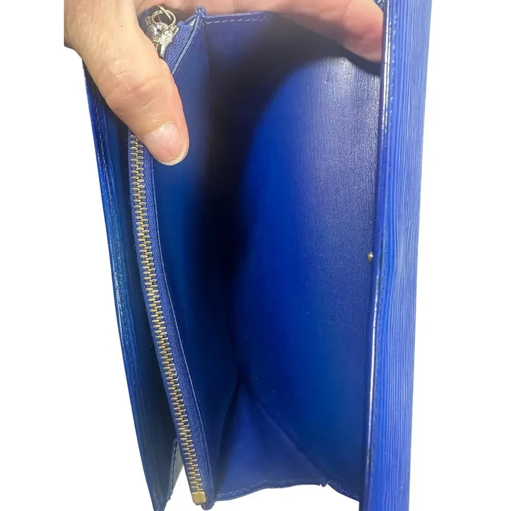 Louis Vuitton Toledo Blue Epi Leather Sarah Bifold Long Wallet Authentic